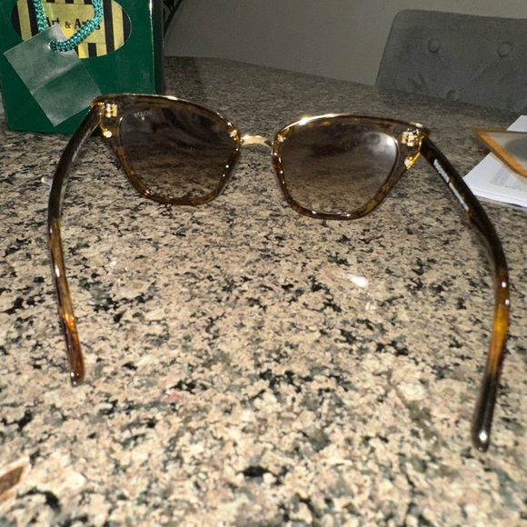 Tortoise Shell Sunglasses - Picture 3 of 5